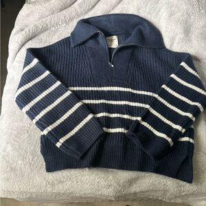 Abercrombie sweater